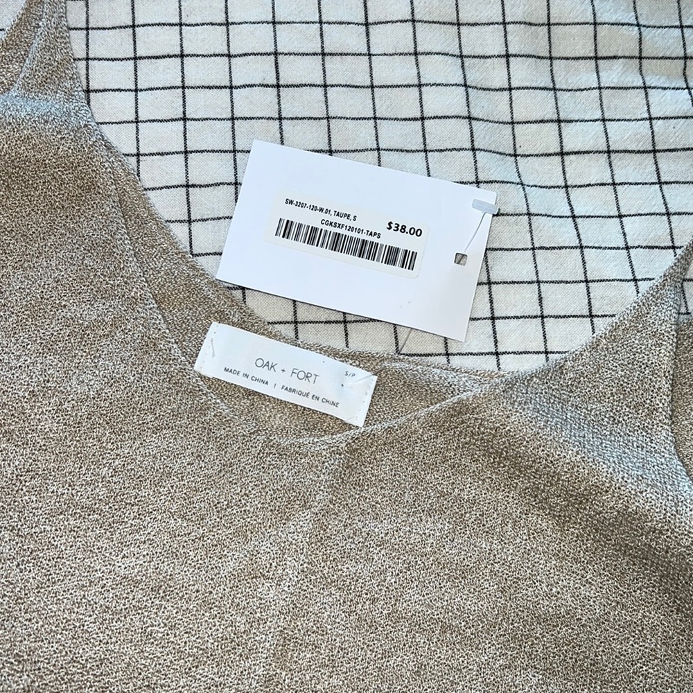 OAK & FORT LIGHTWEIGHT TANK NWT